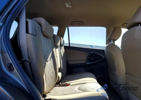 2010 Toyota Rav4 z USA, uszkodzony, nr VIN 2T3ZF4DVXAW026783